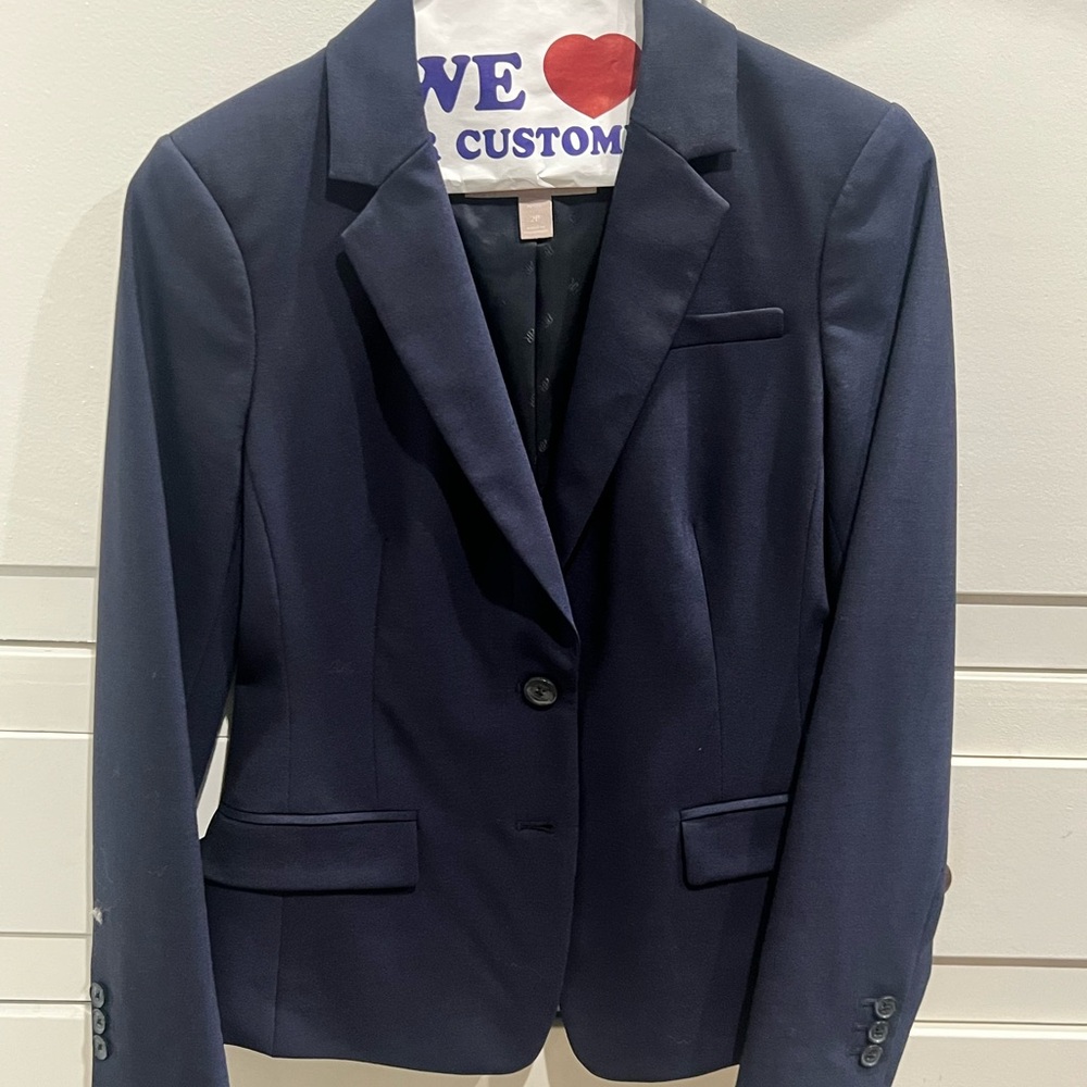 Banana Republic Dark Blue Women's Blazer, WOOL. Worn just a couple of times.